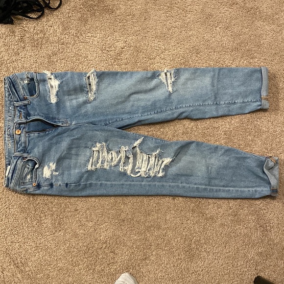 High waisted, straight leg, mom jeans - Picture 3 of 4